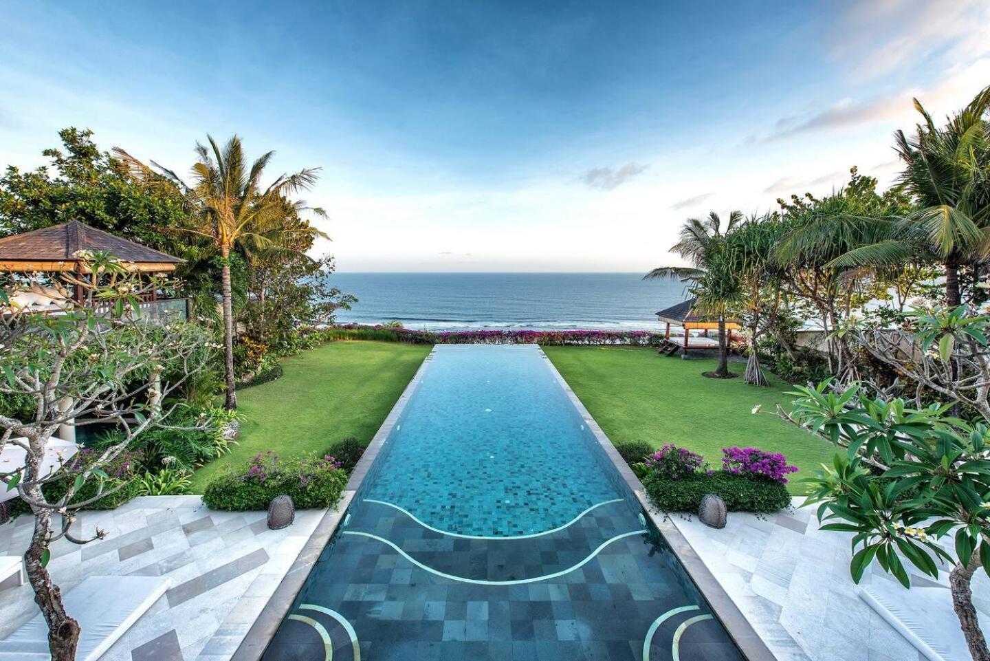 Hotel Karang Saujana Estate Uluwatu Exterior foto