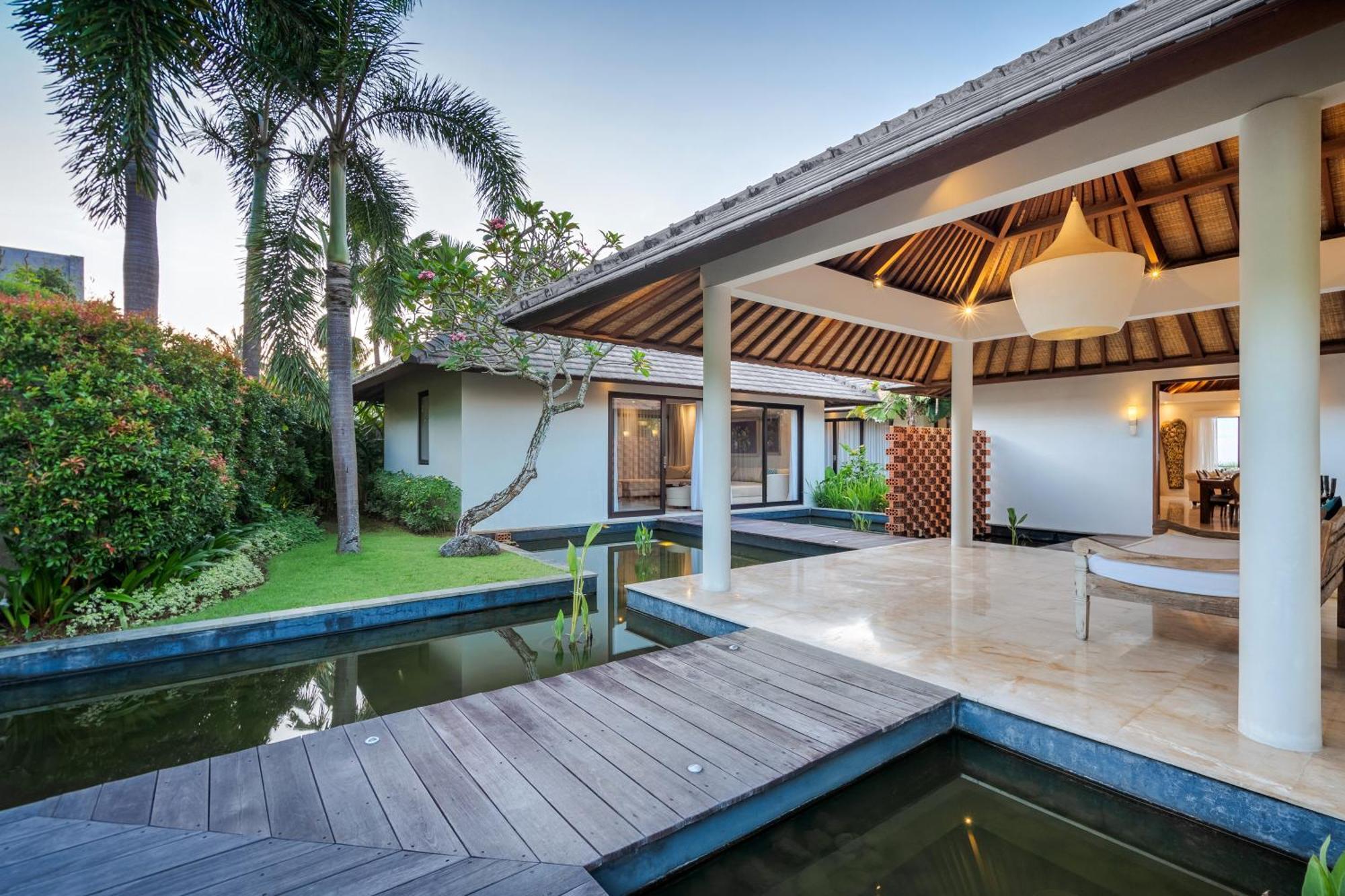 Hotel Karang Saujana Estate Uluwatu Exterior foto