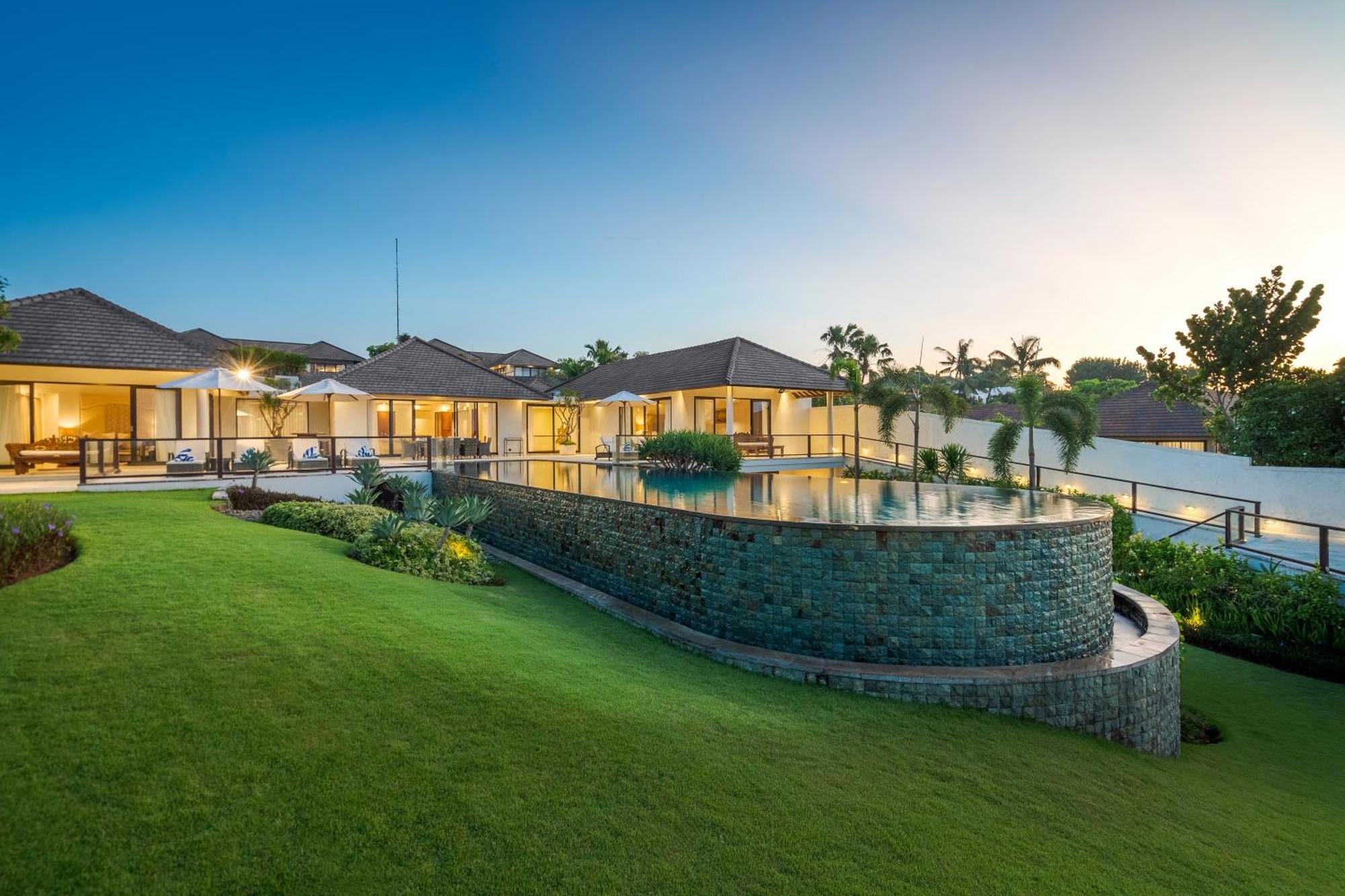 Hotel Karang Saujana Estate Uluwatu Exterior foto