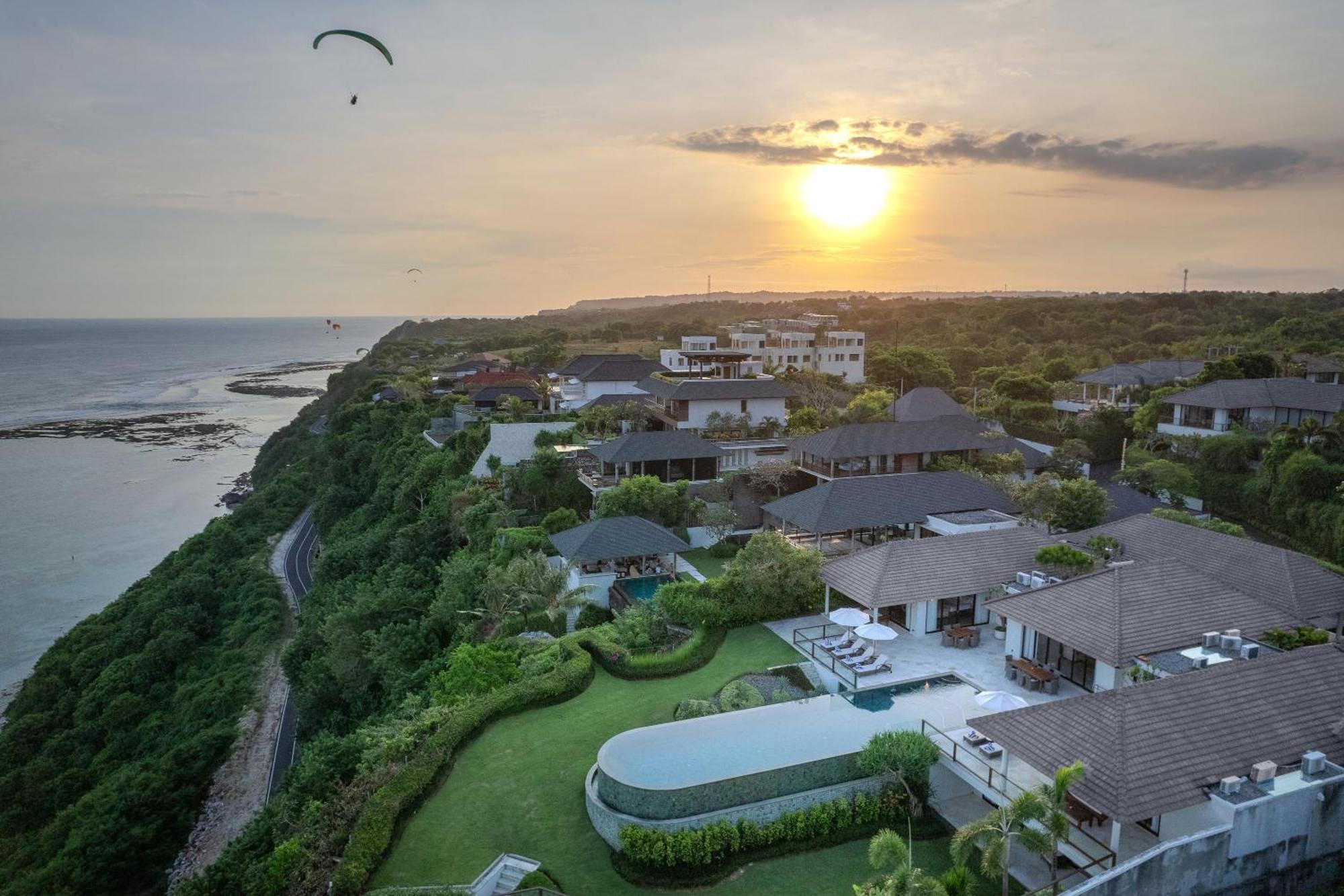 Hotel Karang Saujana Estate Uluwatu Exterior foto